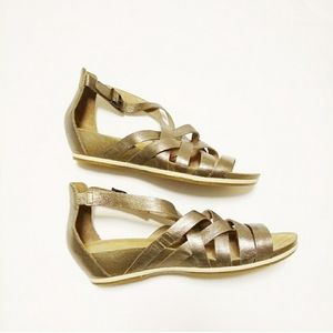 dansko women's vivian gladiator sandal